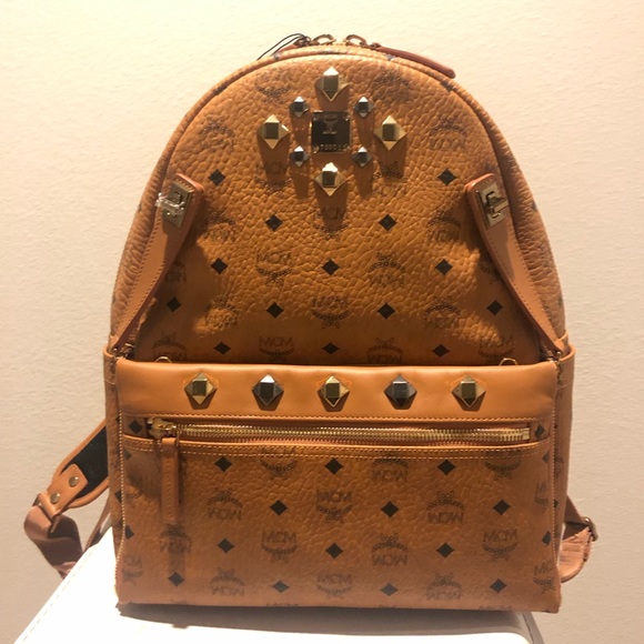 mcm dual stark backpack medium